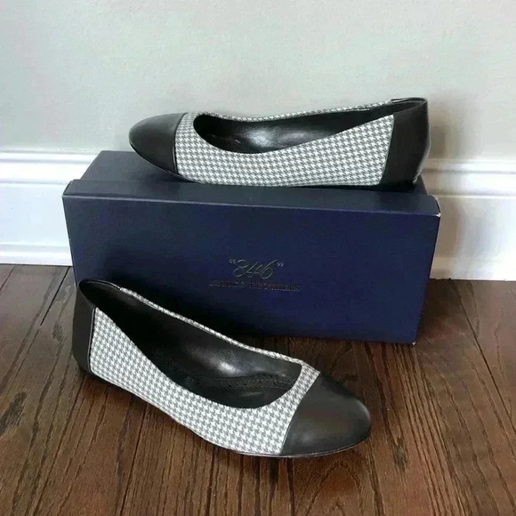 Brooks Brothers “346” Women’s 8 Gray/Brown Houndstooth Flats - NEW IN BOX!! - Picture 1 of 9